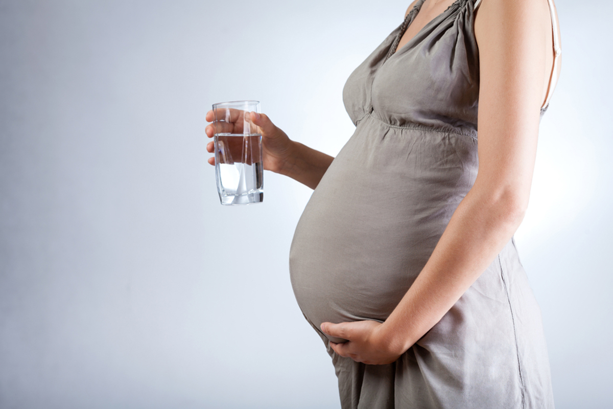 Чистая вода при беременности – залог здоровья мамы и малыша